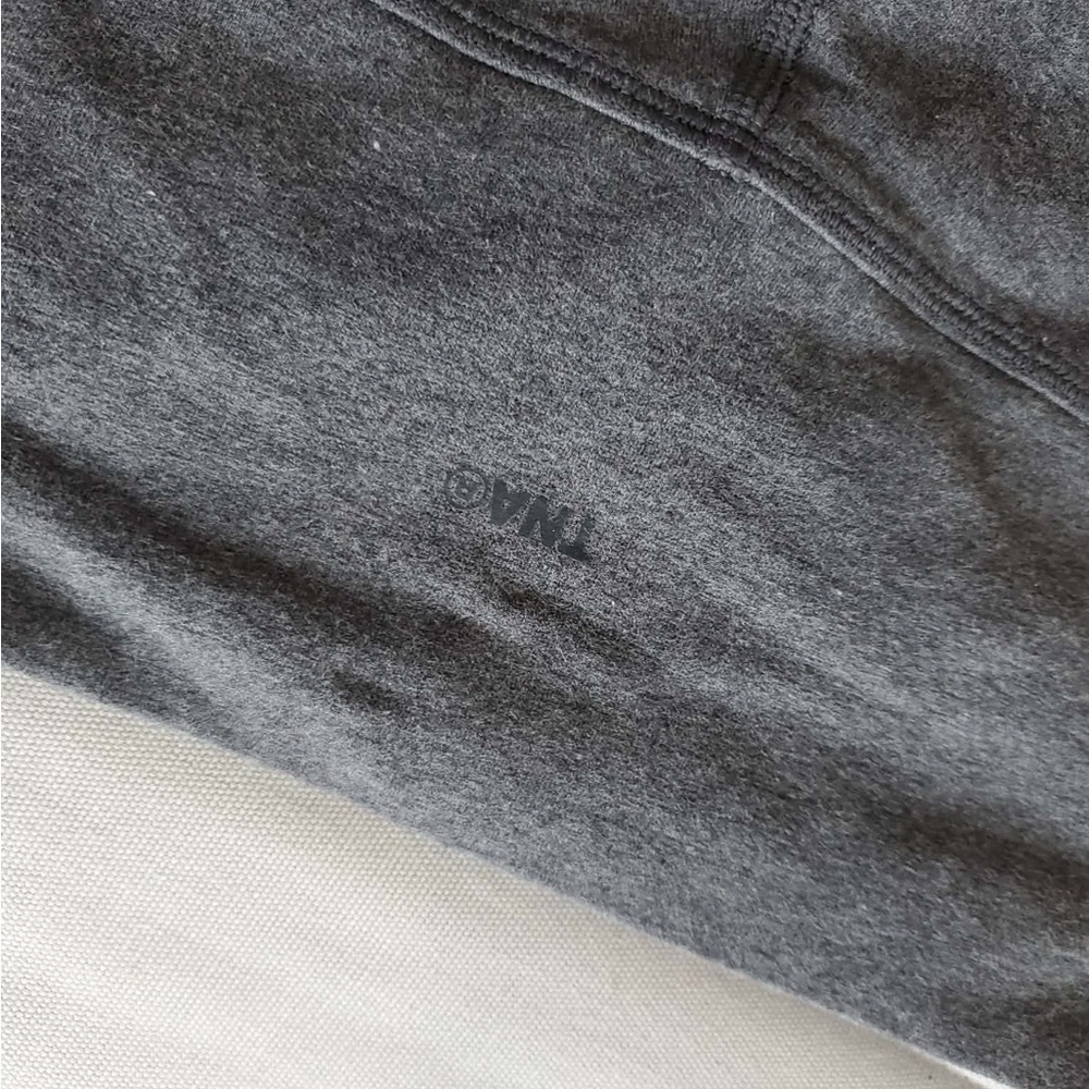 TNA high rise leggings - Picture 7 of 9